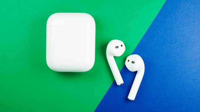 Image for article titled The Best Way to Clean Your AirPods