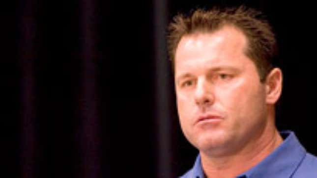 Image for article titled Clemens Files Defamation Lawsuit Against Steroids