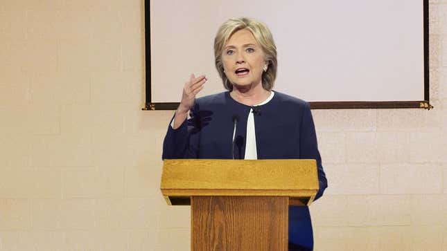 Image for article titled Hillary Clinton Relaxing Before Debate With Few Hours Of Debate Practice