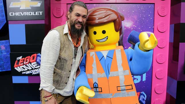 Thanks, Aquaman: Now Jason Momoa is talking up the <i>Justice League</i> Snyder cut