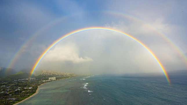 Rainbow over east Oʻahu.