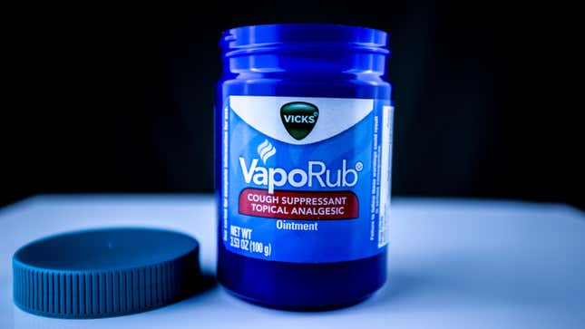An open contained of Vicks VapoRub