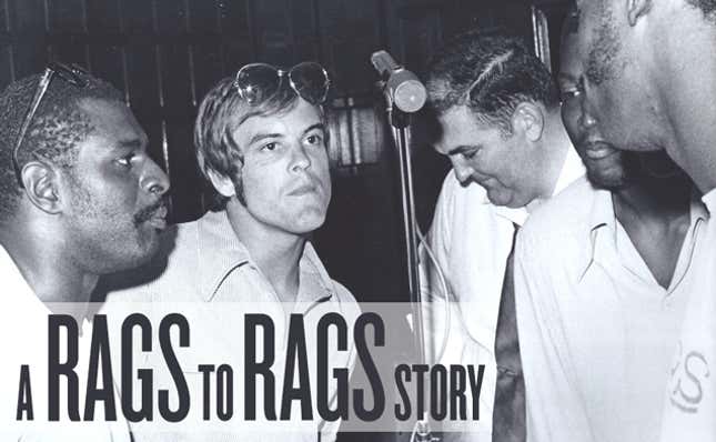 Image for article titled How The NFL's Forgotten Christmas Albums Almost Made One Man Rich