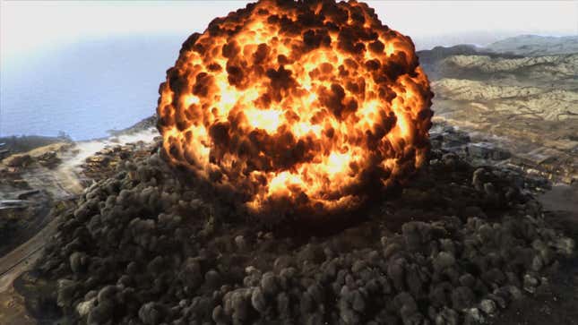 Image for article titled Call Of Duty: Warzone&#39;s Nukes Finally Went Off
