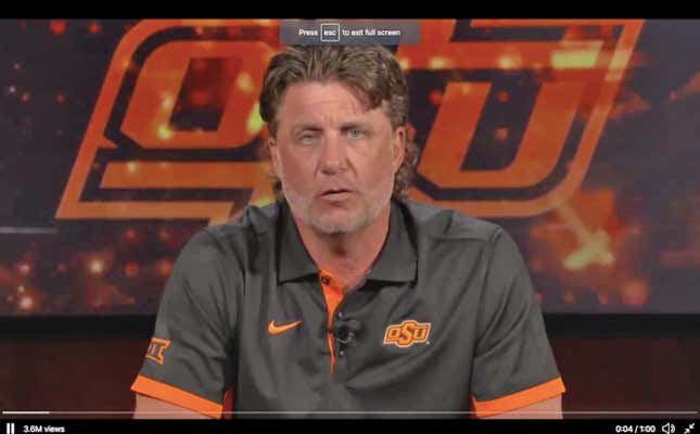 Oklahoma State’s Mike Gundy apologized, for the second time via video, for wearing on OAN t-shirt.