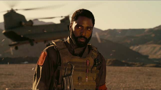 Final trailer makes one last plea for you to risk your life to go see <i>Tenet</i>