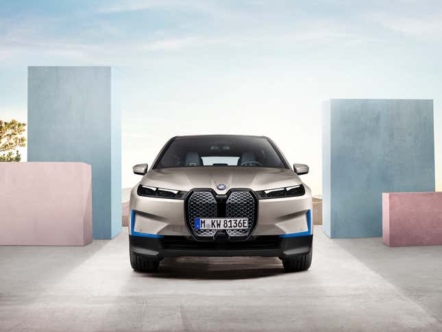 Image for article titled The BMW iX Is A 300-Mile Electric Flagship And A Huge Deal For BMW