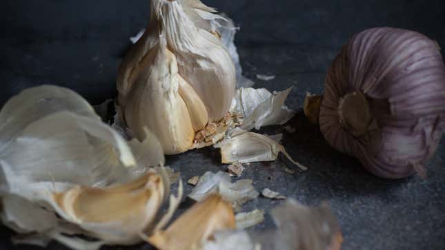 Image for article titled Soothe a Cold by Grating Raw Garlic Into Your Soup
