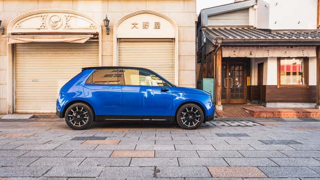 Image for article titled The Rad 2021 Honda E Thrives In A City Like Tokyo But Lacks The Value That Would Make It An Icon