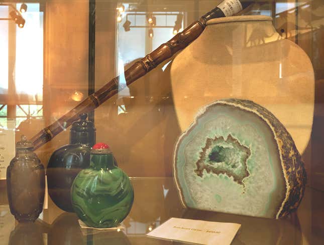 Image for article titled Museum Gift Shop Openly Daring Anyone To Spend $450 On Decorative Geode