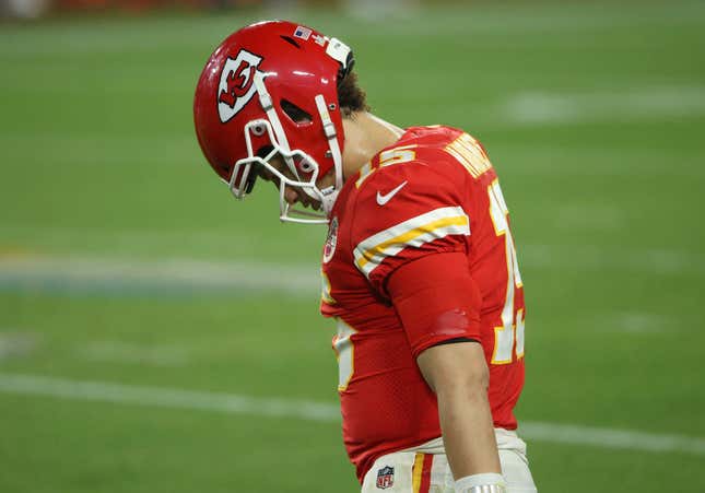 Image for article titled Well, Damn. Mahomes Is Human After All