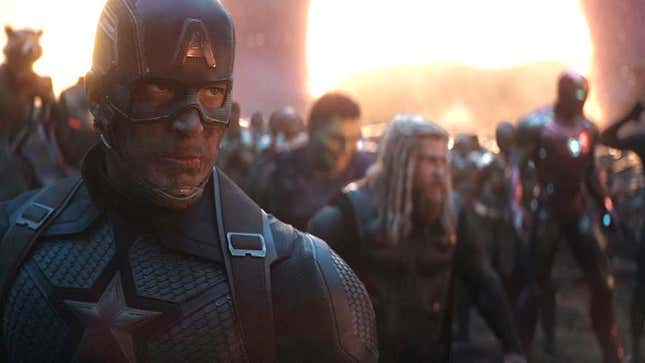 Imagen para el artículo titulado Los directores de Avengers: Endgame explican por qué eligieron a ese personaje como el nuevo Capitán América