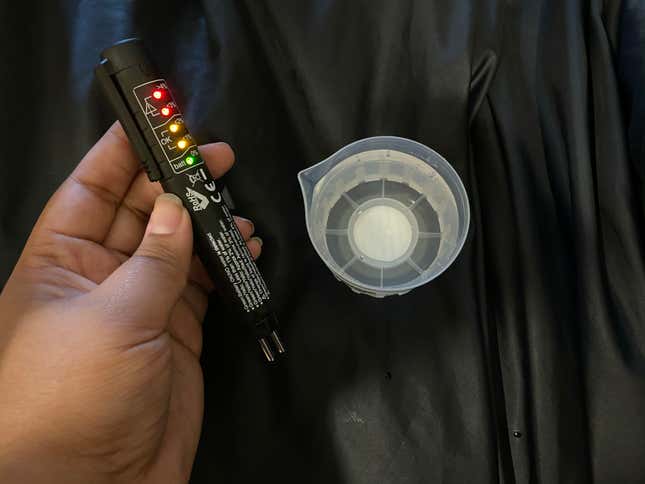 Image for article titled Cool Tool: This Brake Fluid Tester Can Help You Keep Your Brakes Healthy