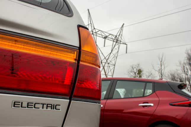 Image for article titled Nissan Designed a Mass-Market Electric Car in 1998. Here's Why You've Never Heard of It