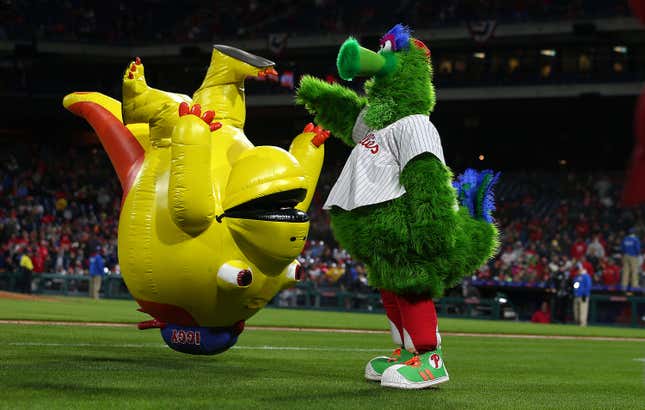 Image for article titled Phillies File Lawsuit To Prevent Phanatic From Hitting Free Agency