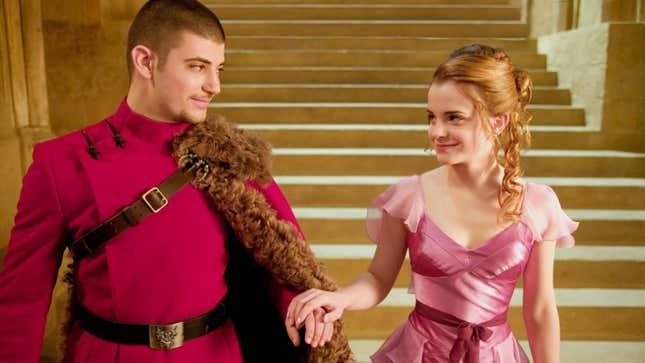 Hermoine (Emma Watson) knows how to make an entrance.