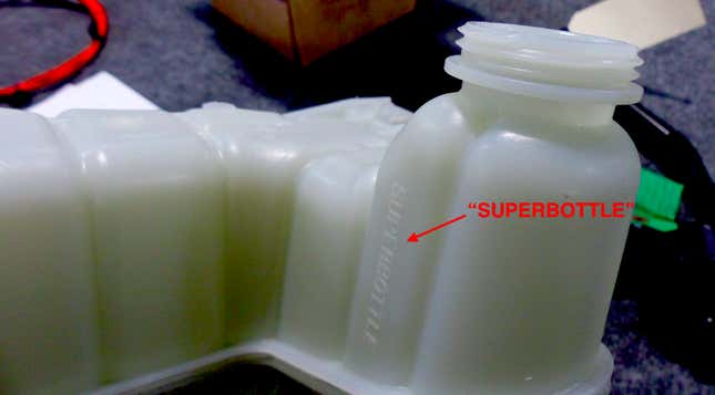 Image for article titled The Tesla Model 3 'Superbottle' Easter Egg Is a Fascinating Packaging Solution