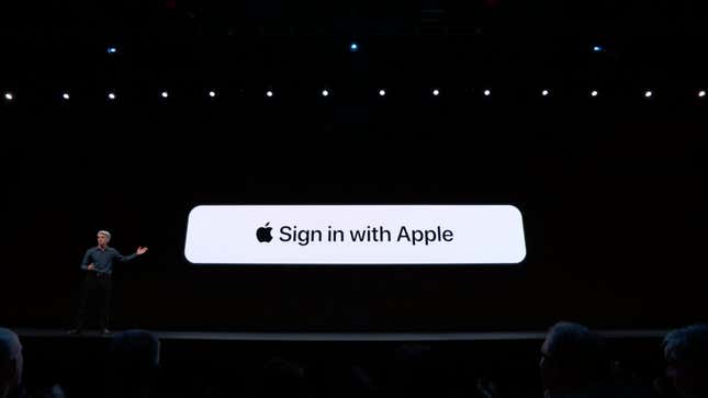 Image for article titled ‘Sign In With Apple’ Promises a Solution to Google and Facebook&#39;s Sleazy Tracking Practices
