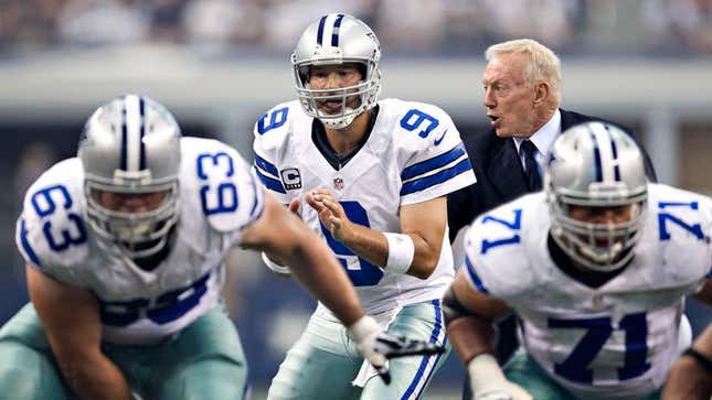 Image for article titled Jerry Jones Wanders Up And Down Field During Game