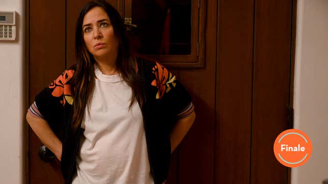 Image for article titled Pamela Adlon creates her own healing ritual with the Better Things season finale