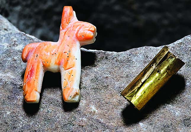 Close-up view of the Inca relics.