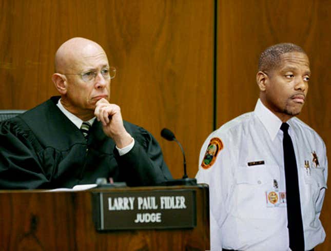 Image for article titled Bailiff Can’t Help Wondering What Life Would Be Like On Other Side Of Judge