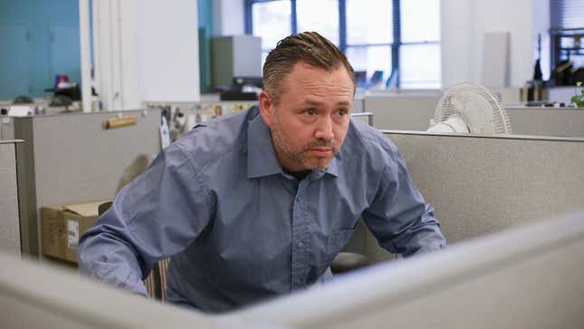 Image for article titled Employee Executes Daring 3:30 P.M. Escape From Office
