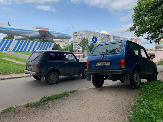 Image for article titled The Lada Niva Refuses To Die, 42 Years And Counting