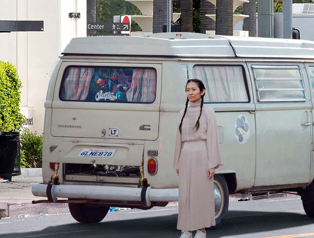 Image for article titled Chloé Zhao Still Waiting For Someone To Jump VW Bus Outside Oscars