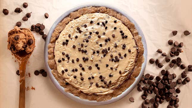 Chocolate Chip Cookie Dough Pudding Pie