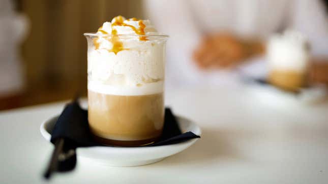 Image for article titled We do not endorse this TikTok “hack” for homemade Starbucks Caramel Macchiatos