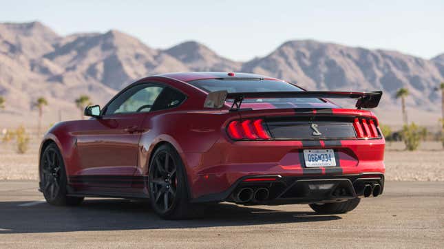 Ford Offers Free Program To Teach You How To Drive Your Shelby GT500 Good
