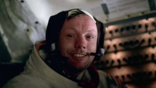 Imagen para el artículo titulado La familia de Neil Armstrong recibió 6 millones de dólares del hospital donde murió por negligencia médica