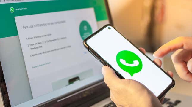 Image for article titled How to Fix a &#39;Text Bomb&#39; Crashing WhatsApp