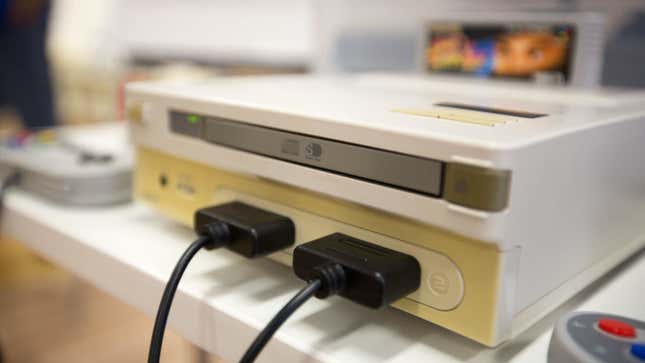 Imagen para el artículo titulado La subasta con el Santo Grial de las consolas, la Nintendo Play Station, va camino de ser legendaria