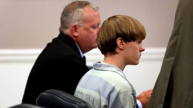 Image for article titled Dylann Roof’s Lawyers Appeal Death Sentence, Saying He Was Too Mentally Ill to Represent Himself at Trial