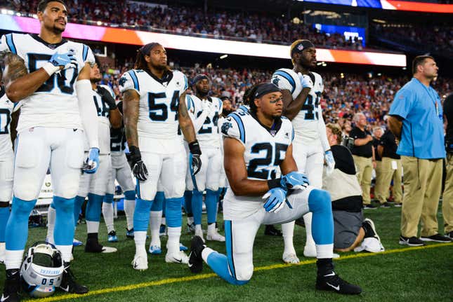 Eric Reid (25) and several other NFL players have accused NFLPA and NFL of tampering with CBA.