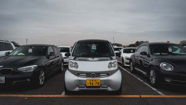 Image for article titled Inside Japan's Biggest Used Car Auction