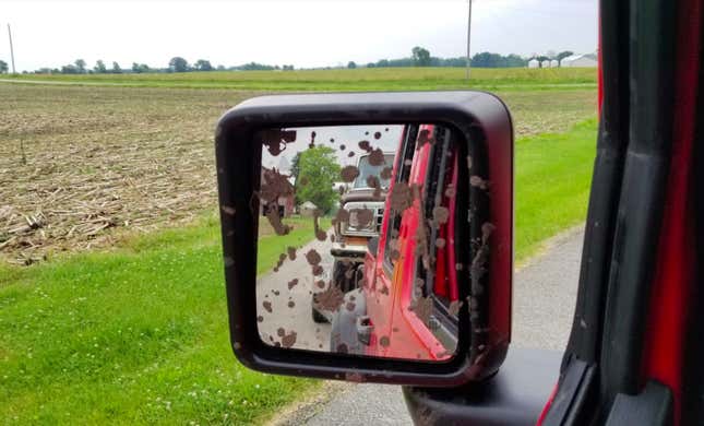 Image for article titled What It Was Like Towing a Free Jeep Grand Wagoneer With the 2020 Jeep Gladiator
