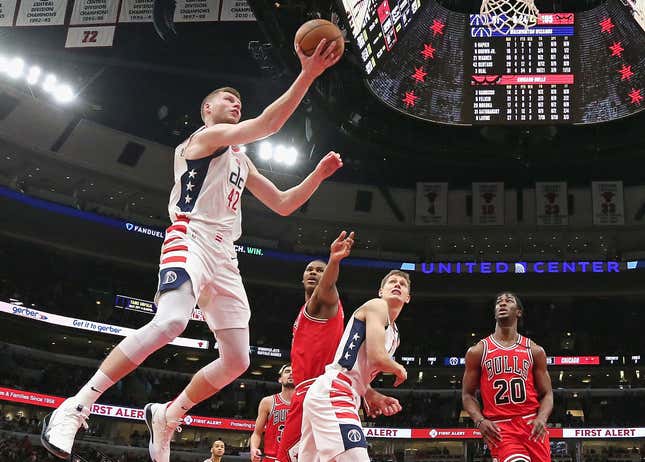 Davis Bertans (midair) was the first player to nope out of the NBA’s planned return.