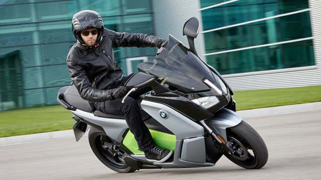 Image for article titled BMW Isn&#39;t Rushing To Make An Electric Motorcycle