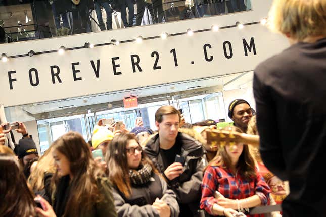 Image for article titled Forever 21 Is Sending Diet Bars with Plus-Size Orders