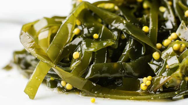 Image for article titled David Chang collaborates with Sweetgreen on new kelp salad