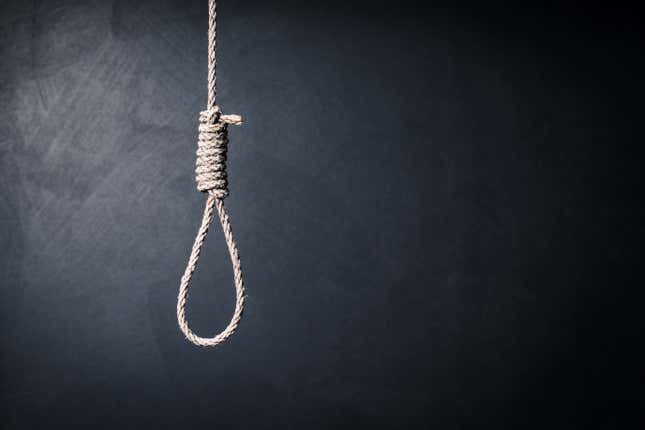 Image for article titled Nooses Placed Outside Illinois School Over MLK Day Weekend Spur Police Investigation