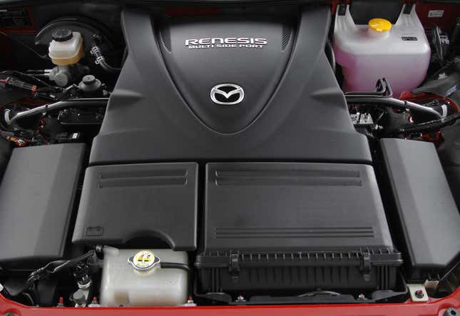 Image for article titled Have You Ever Owned A Mazda RX-8, The Car That Helped Kill The Rotary Engine?