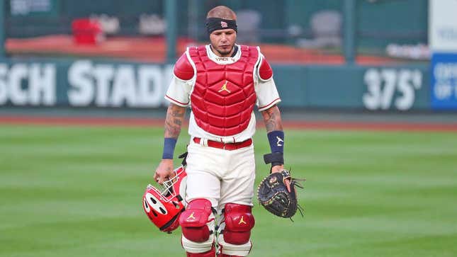 Yadi after Gold Glove snub: They didn't want me to tie Johnny