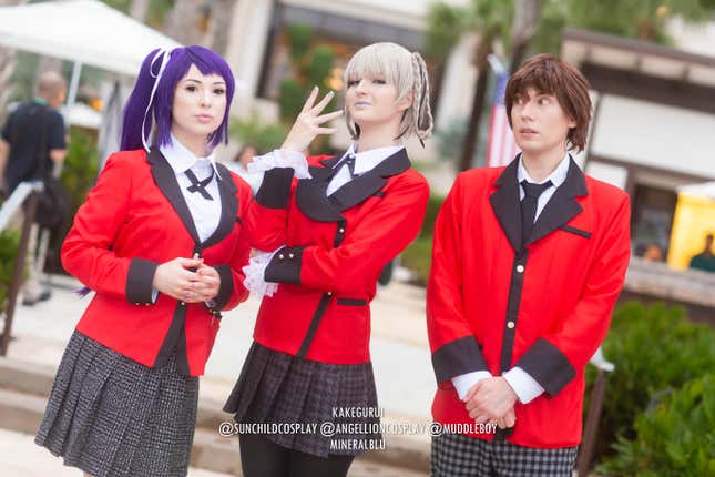 Image for article titled 2019's Last Big Cosplay Show Was A Christmas Treat