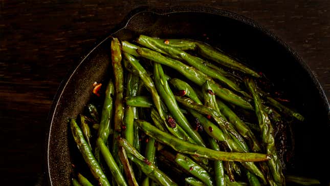 Image for article titled How to Make Green Beans Actually Taste Good