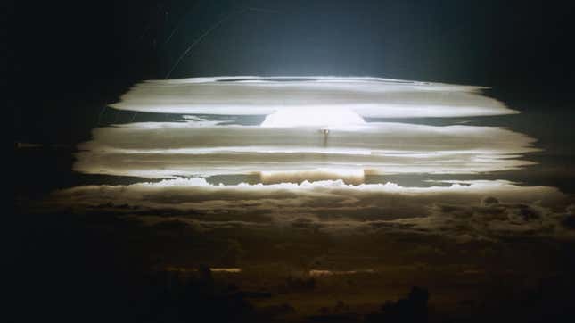 H-bomb test; radioactive clouds at the Bikini Atoll on May 21, 1956.