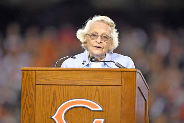 Image for article titled Meet the NFL&#39;s 10 poorest owners